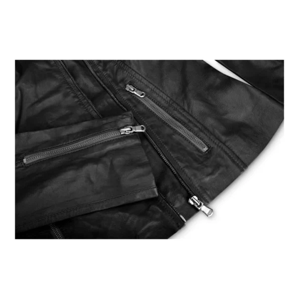 Leather - Image 4