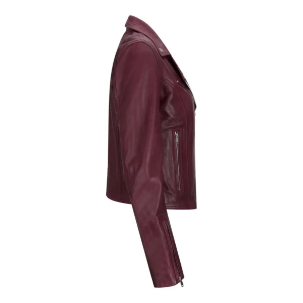 Leather - Image 4
